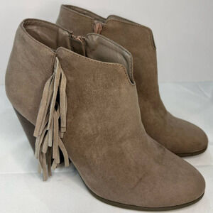 Carlos Santana Tempe Fringe Ankle Booties Size 9.5